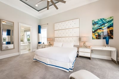 Luxury Villa Photo #29