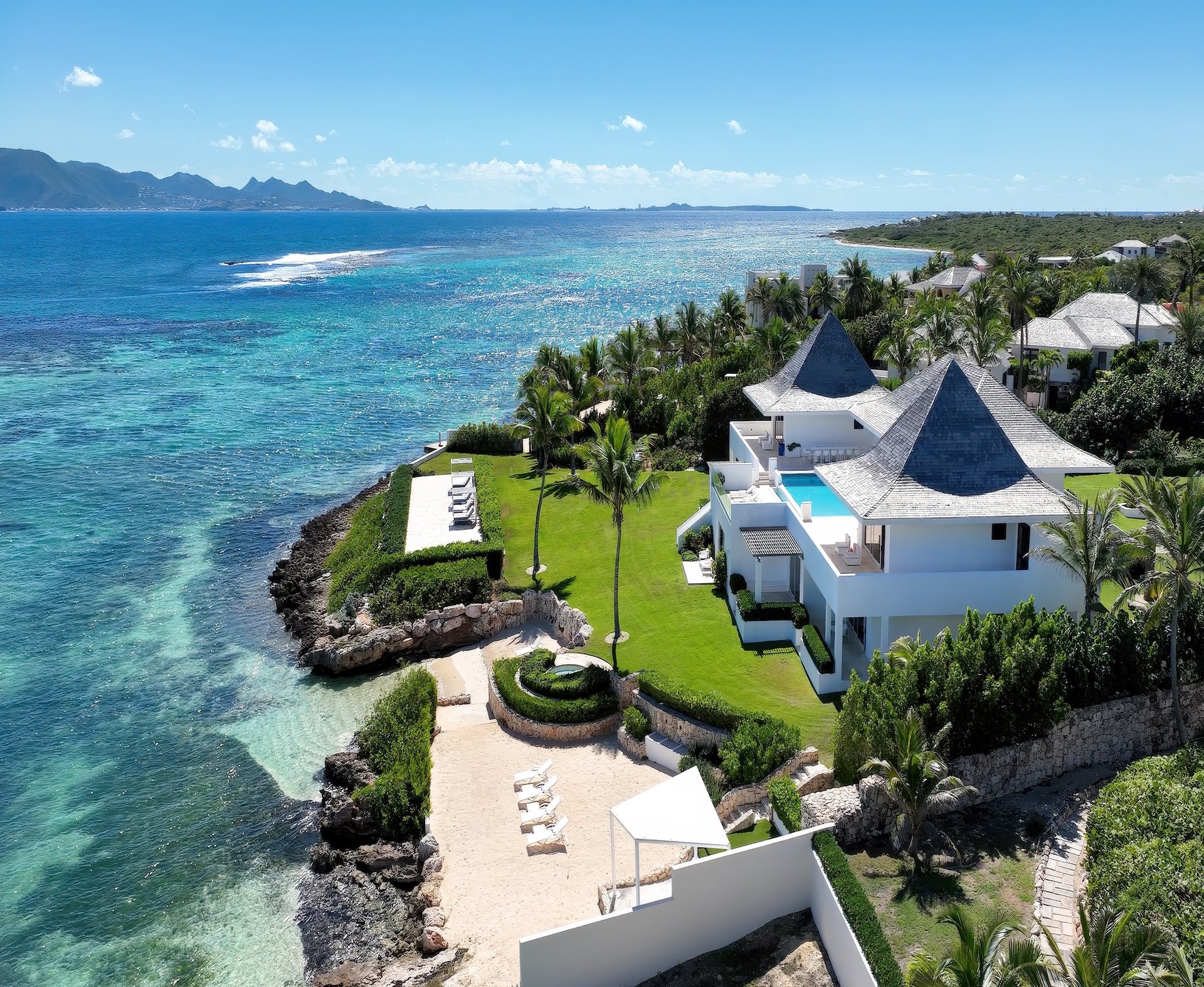 Le Bleu Villa - 3
