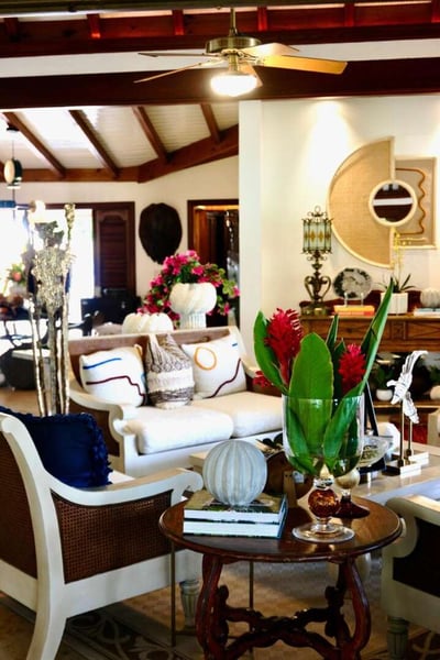 Luxury Villa Photo #25