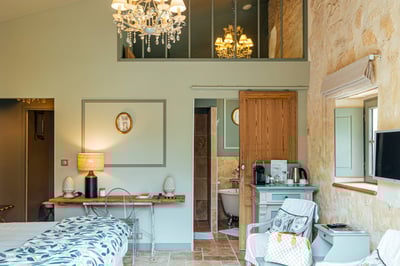 Luxury Villa Photo #19