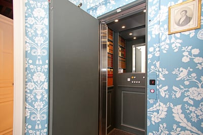 Luxury Villa Photo #11