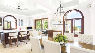 Luxury Villa Photo #23