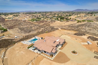 Luxury Villa Photo #49