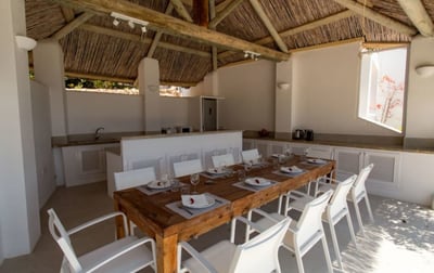 Luxury Villa Photo #10