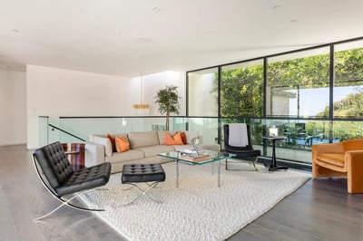 Luxury Villa Photo #7