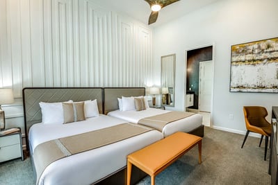 Luxury Villa Photo #23