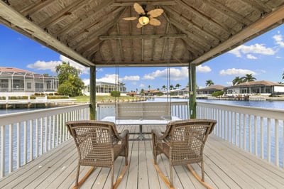 Luxury Villa Photo #3
