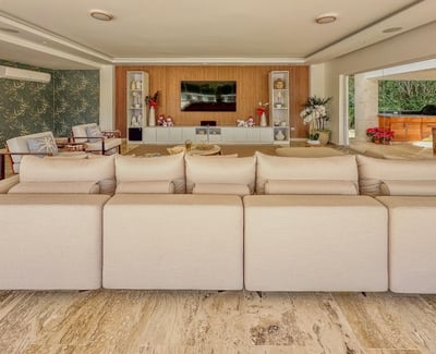 Luxury Villa Photo #9