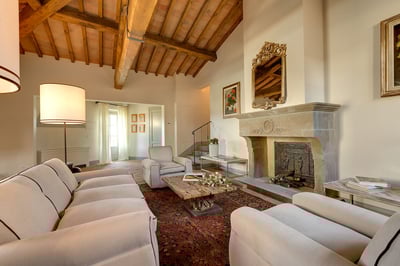 Luxury Villa Photo #12