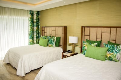Luxury Villa Photo #16