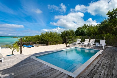 Luxury Villa Photo #14