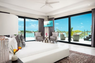 Luxury Villa Photo #21