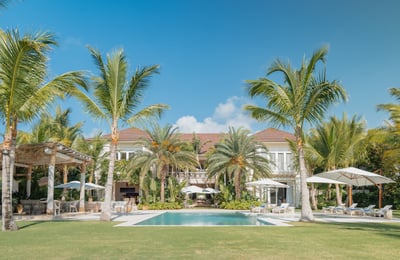 Luxury Villa Photo #2