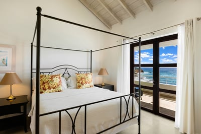 Luxury Villa Photo #22