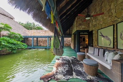Luxury Villa Photo #47