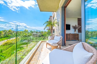 Luxury Villa Photo #38