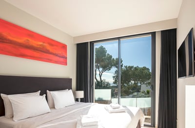 Luxury Villa Photo #20