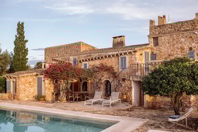 Luxury Villa Photo #3
