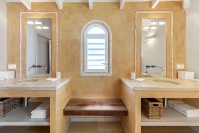 Luxury Villa Photo #20