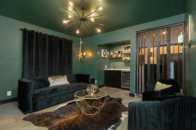 Luxury Villa Photo #25