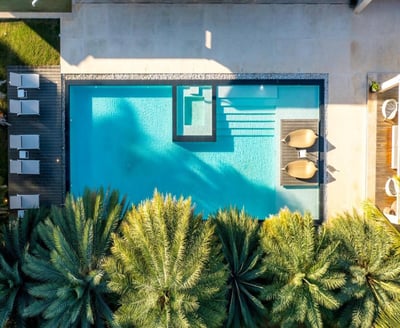 Luxury Villa Photo #4