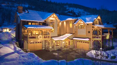 Winter exterior of Brown Bear Chalet