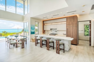 Luxury Villa Photo #19