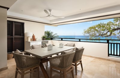 Luxury Villa Photo #2