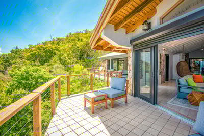 Luxury Villa Photo #22
