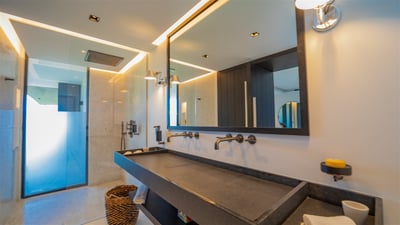 Luxury Villa Photo #68