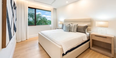 Luxury Villa Photo #14