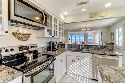 Luxury Villa Photo #22