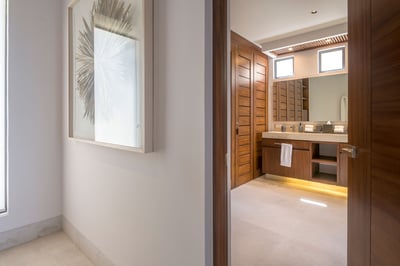 Luxury Villa Photo #62