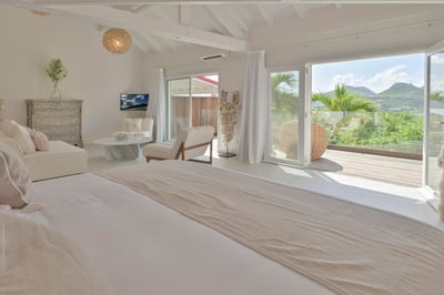 Luxury Villa Photo #33