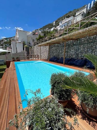 Luxury Villa Photo #3
