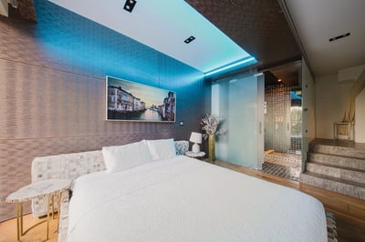 Luxury Villa Photo #55