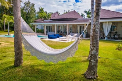 Luxury Villa Photo #6