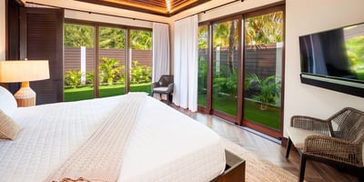 Luxury Villa Photo #26