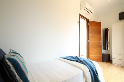Luxury Villa Photo #16
