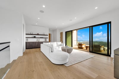 Luxury Villa Photo #38