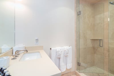 Luxury Villa Photo #8