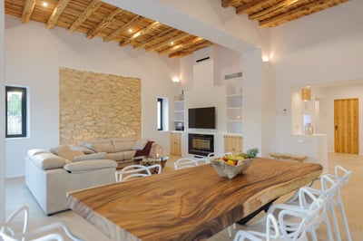 Luxury Villa Photo #22