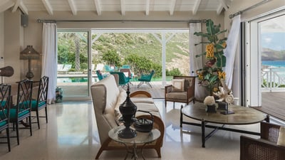 Luxury Villa Photo #32