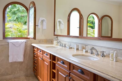 Luxury Villa Photo #30