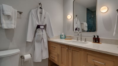 Queen suite on upper level ensuite