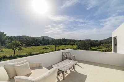 Luxury Villa Photo #12