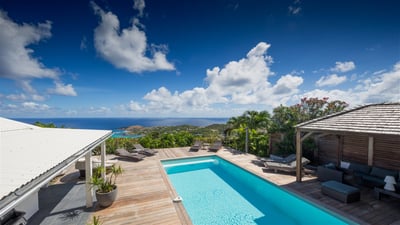 Luxury Villa Photo #9