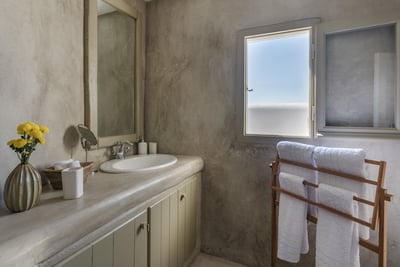 Luxury Villa Photo #35