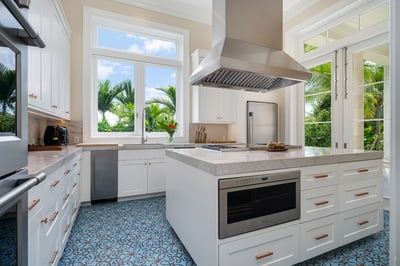 Luxury Villa Photo #44