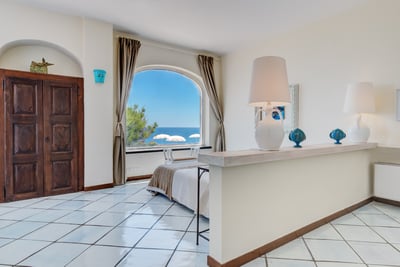 Luxury Villa Photo #79
